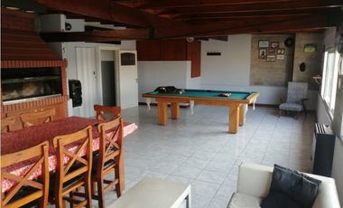 VENTA GRAN PH 4 AMB, AMPLIO QUINCHO CON GRAN  LOCAL