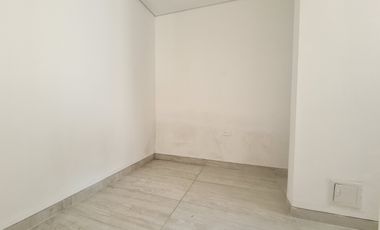 COD. 620 - SE VENDE CASA - BARRIO: LOS ALPES