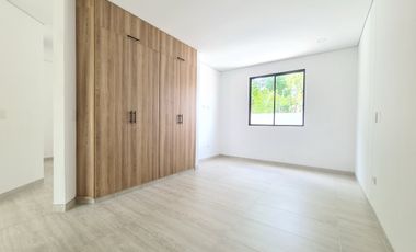 COD. 620 - SE VENDE CASA - BARRIO: LOS ALPES