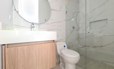 COD. 620 - SE VENDE CASA - BARRIO: LOS ALPES