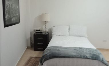 SE ARRIENDA POR DIAS O MES FASCINANTE APARTAESTUDIO AMOBLADO
