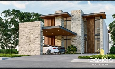 Se VENDE Casa con alberca propia en Privada Mazatlan