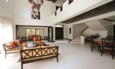 House for Sale in Anvaya Cove Bataan