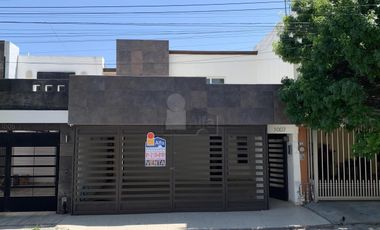 Casa sola en venta en Sierra Morena, Guadalupe, Nuevo León