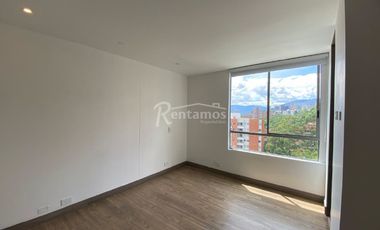 apartamento en arriendo en el esmeraldal. Cod A776242