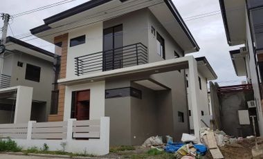 House for rent in Cebu City, Gated in Guadalupe , Brand new