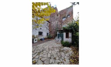 Se Vende Excelente Chalet de 4 Ambientes en Lote Propio en Olivos Golf