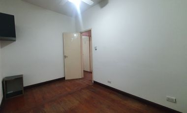 Venta - Oficinas en dos plantas en block - Brown 3285