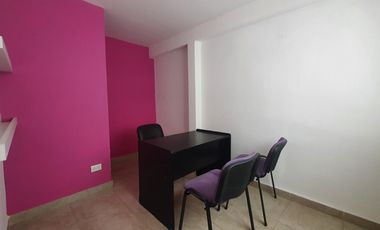 Venta - Oficinas en dos plantas en block - Brown 3285