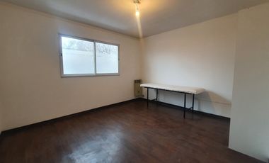 Venta - Oficinas en dos plantas en block - Brown 3285