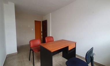 Venta - Oficinas en dos plantas en block - Brown 3285