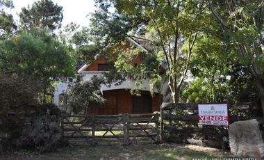 AMPLIA CASA EN ZONA CENTRO COMERCIAL JAGUEL DEL MEDIO