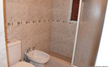 AMPLIA CASA EN ZONA CENTRO COMERCIAL JAGUEL DEL MEDIO