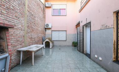 Casa 3 Dormitorios - Barrio Matheu