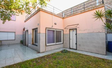 Casa 3 Dormitorios - Barrio Matheu