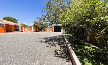 Casa tipo  HACIENDA con granja porcicola, Ixtlahuacan de los membrillos,Jalisco.