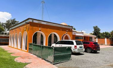 Casa tipo  HACIENDA con granja porcicola, Ixtlahuacan de los membrillos,Jalisco.