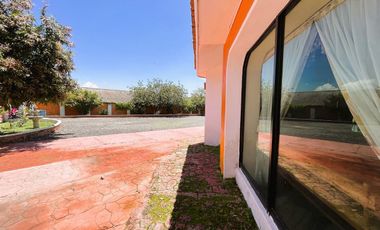 Casa tipo  HACIENDA con granja porcicola, Ixtlahuacan de los membrillos,Jalisco.