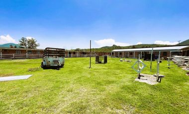 Casa tipo  HACIENDA con granja porcicola, Ixtlahuacan de los membrillos,Jalisco.