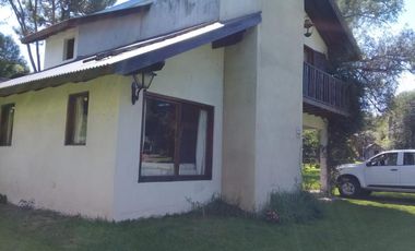 Amplia Casa en Sierra de los Padres