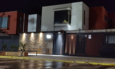 Casa en venta de 3 dorm. en Huechuraba