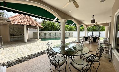 Venta de casa en Costa del Este, Costa de las Perlas