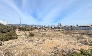 Terreno comercial en venta en La Cantera