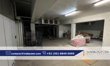 IB-CM0202 - Propiedad Industrial/Comercial en Venta en Circuito Interior, 2,902 m2