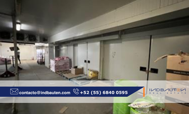IB-CM0202 - Propiedad Industrial/Comercial en Venta en Circuito Interior, 2,902 m2