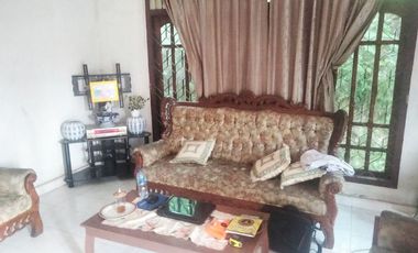 Rumah Dijual Tanah Luas di Jambi Dekat Mall Jamtos