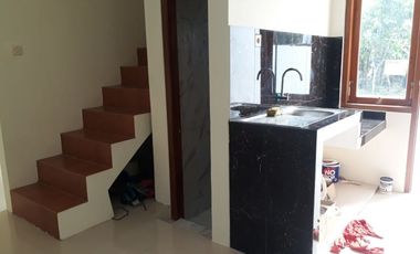 Rumah Mewah Tepi Jalan Kawasan Kotagede Yogyakarta