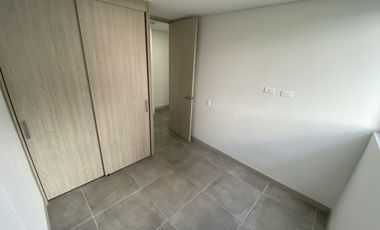 apartamento en arriendo en el trianon. Cod A514797