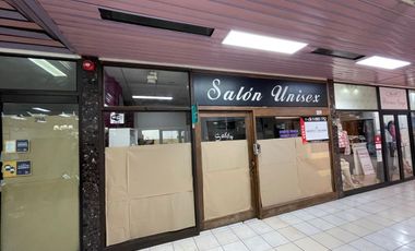 Se vende Local Comercial Mall Mirage