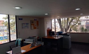 oficina en arriendo en chico. Cod A51693
