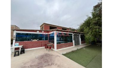 Vendo Centro Recreativo Como Terreno At 1372.5 M2 -  La Esperanza
