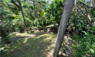 CASA EN VENTA CON JACUZZI EN ALTOS DEL MARIA