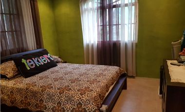 CASA EN VENTA CON JACUZZI EN ALTOS DEL MARIA