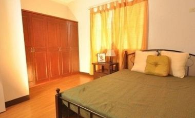 Townhouse for Sale in Antipolo For more inquiries, Pls contact; Donald Portuguez SUN# 0933825---- TM# 0955561----