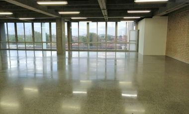 LOCALES PARA ARRIENDO EN AGUACATALA