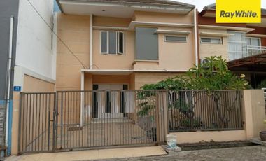 Dijual Rumah Dengan 4 Kamar Di Jl. Kali Kepiting, Surabaya