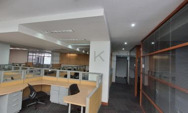 oficina en arriendo en el nogal. Cod A5919