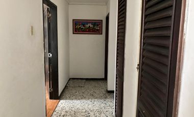 apartamento en venta en altos de riomar. Cod V105681