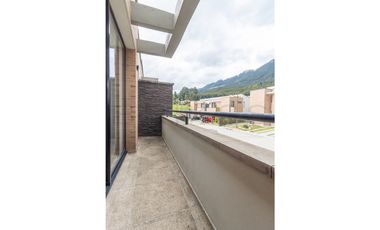 casa en arriendo/venta en cajicá. Cod A6732