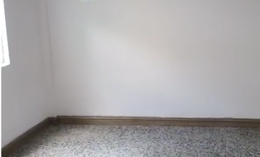 casa en arriendo en quiroga. Cod A7002601
