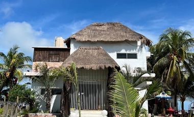 Casa en renta con acceso a la Playa km 13 Carmen-Puerto Real