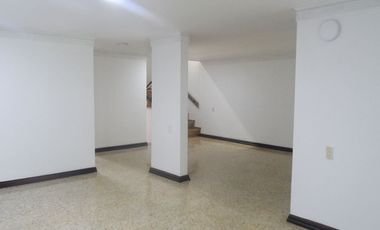 PR13020, CASA A LA VENTA EN SECTOR LOS NARANJOS / EL POBLADO.