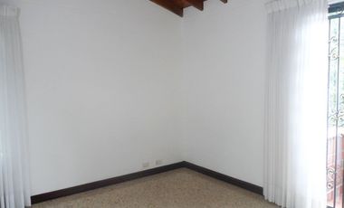 PR13020, CASA A LA VENTA EN SECTOR LOS NARANJOS / EL POBLADO.