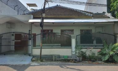 Rumah disewakan di Jawa Timur, Surabaya