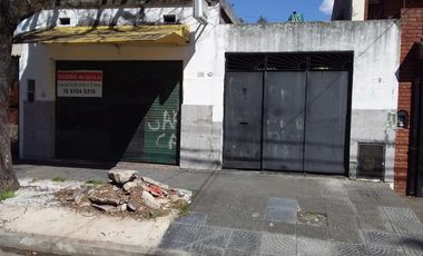 Casa en Villa Ballester con local