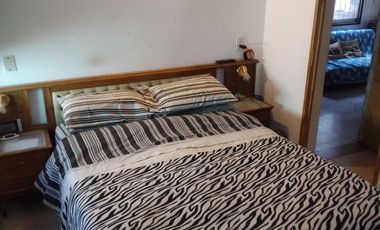 Casa en Villa Ballester con local